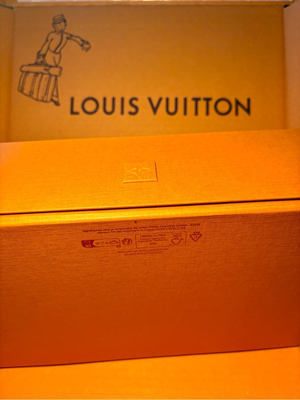 Authentic Louis Vuitton Signature Orange Textured Gift Box Approx.11” x 7” x 3” - Picture 7 of 12